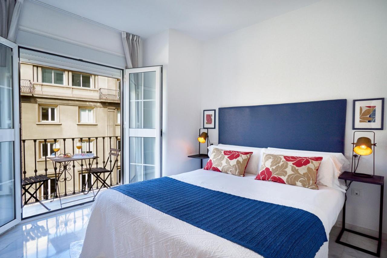 Iloftmalaga Puerta Del Mar Apartment Exterior photo
